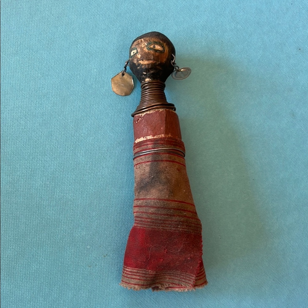 Small Handcrafted African Ethnic Art Piece with Red Accents